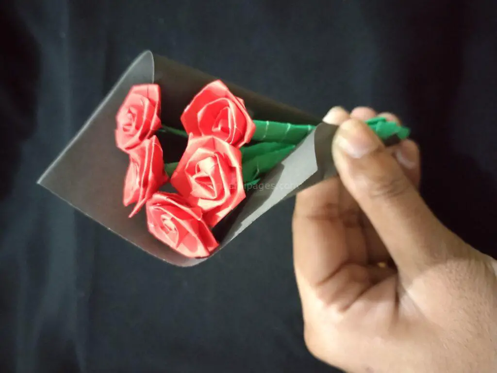 Origami Rose Bouquet