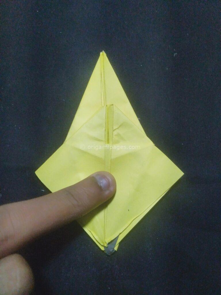origami sunflower step: 11c