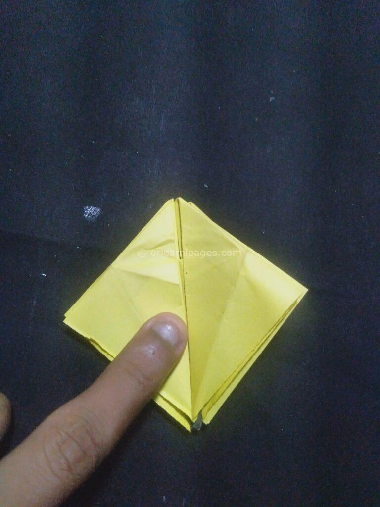 origami sunflower step: 11d