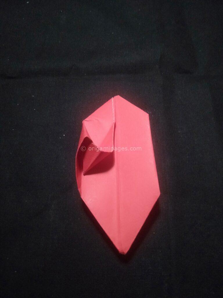 3D Origami Apple & Leaf step: 14c