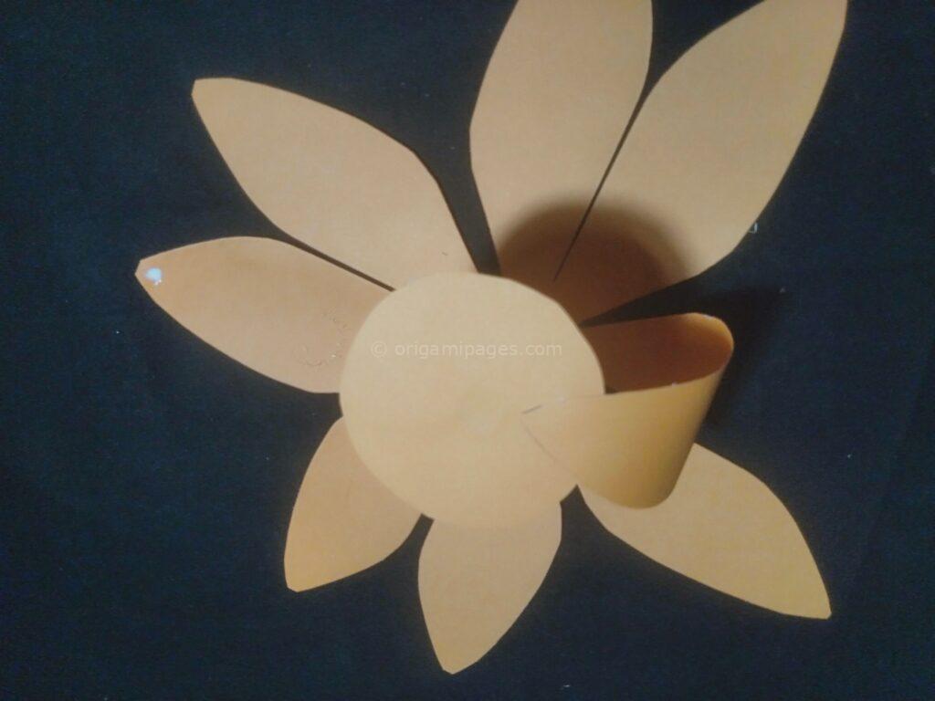 Halloween origami pumpkins step: 8a