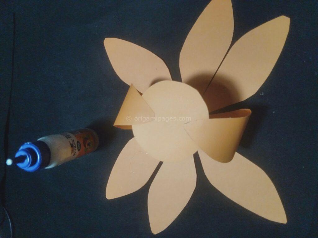 Halloween origami pumpkins step: 8b