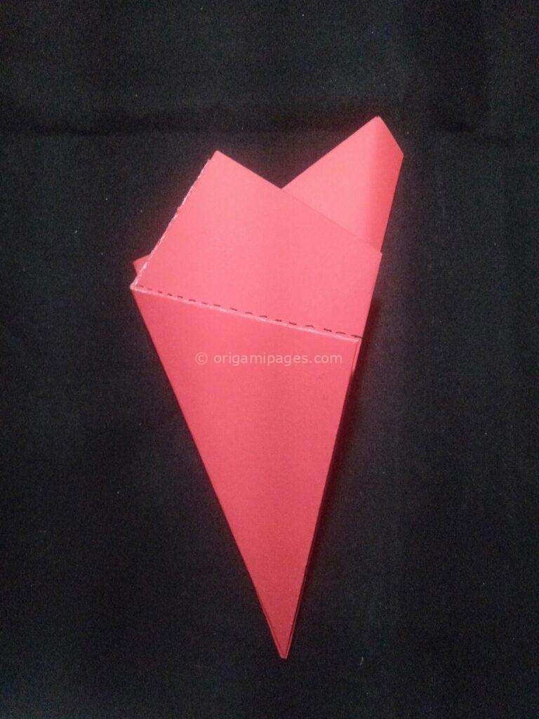 3D Origami Apple & Leaf step: 7a