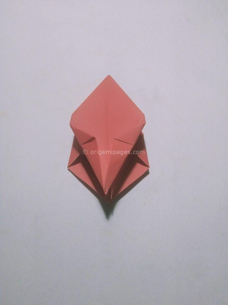 Origami strawberry step: 5g
