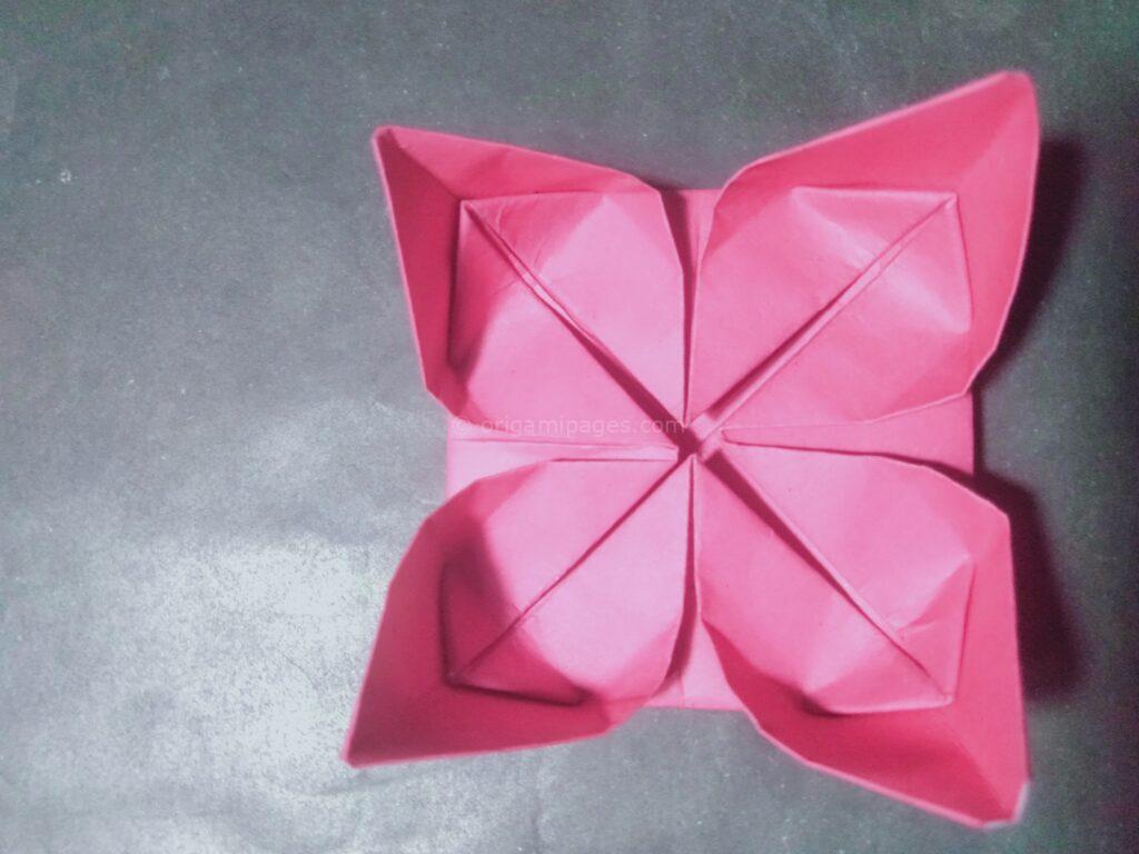 origami lotus step: 8c