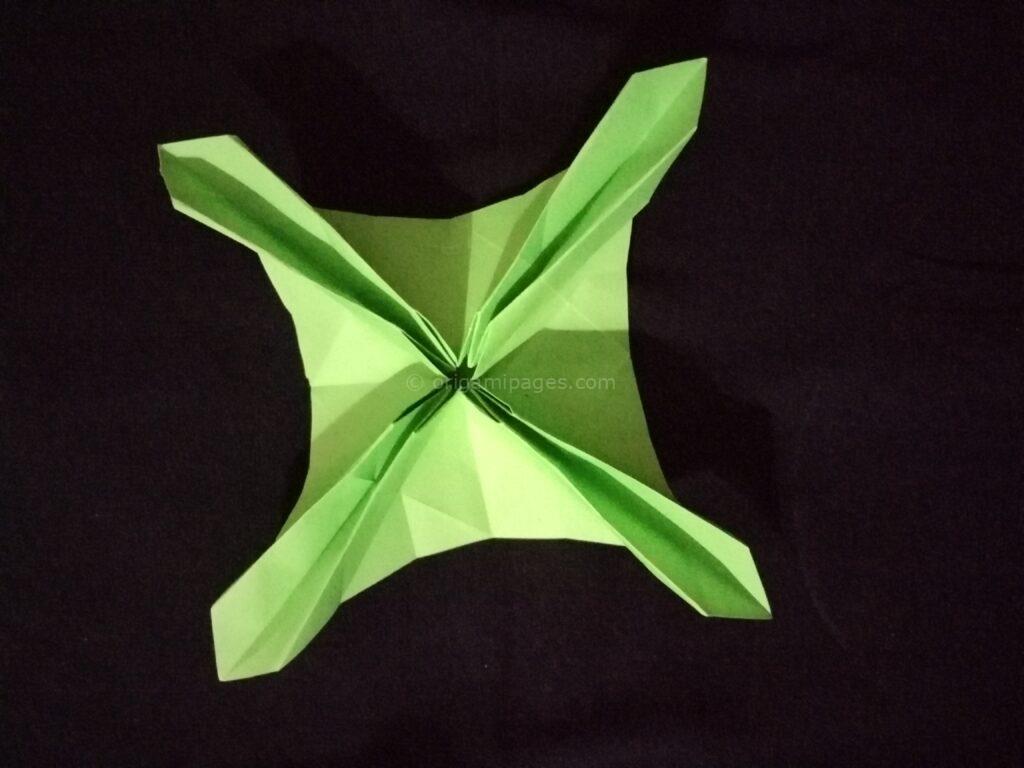 Origami Hydrangea step: 8c