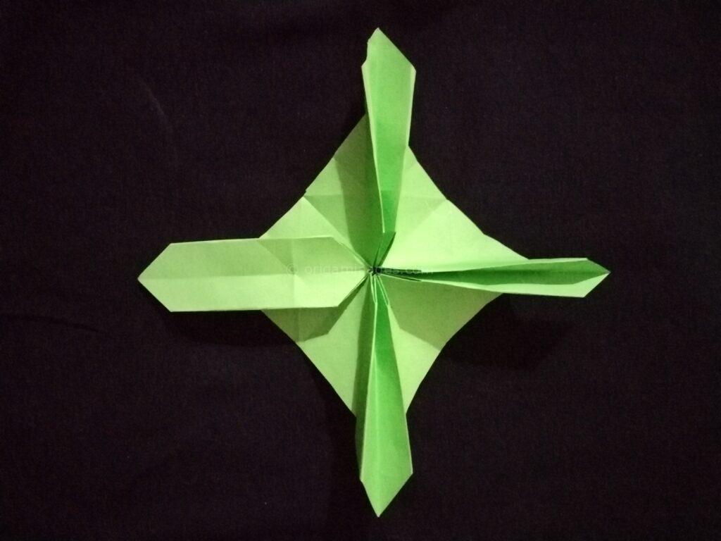 Origami Hydrangea step: 8d
