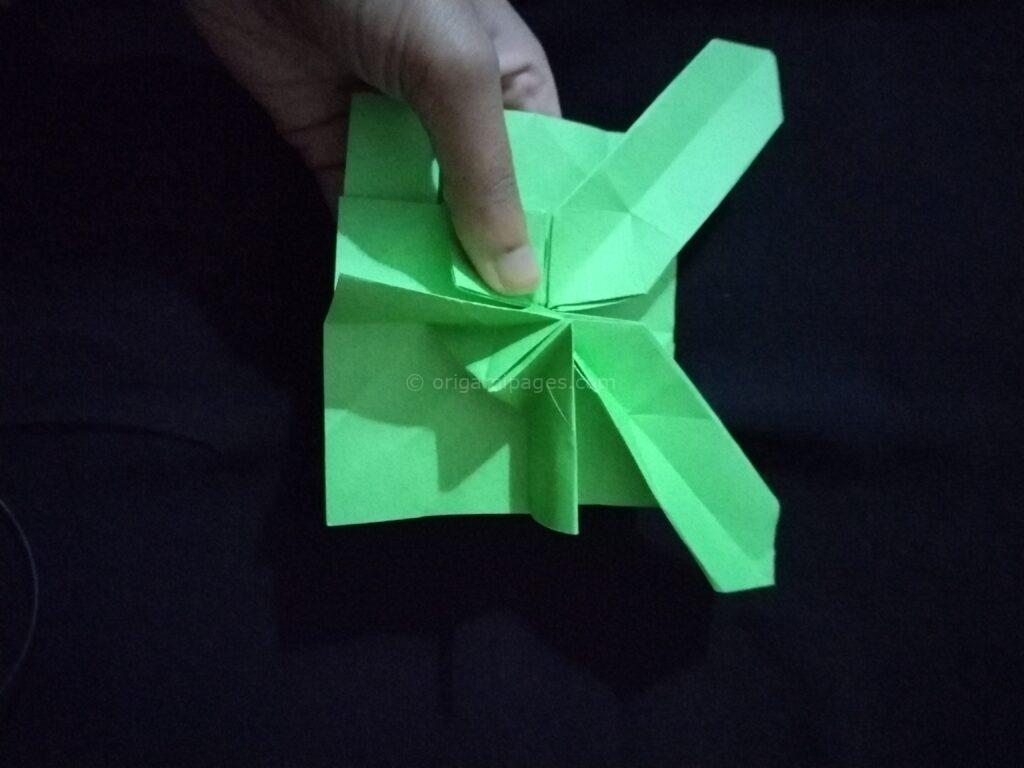Origami Hydrangea step: 9b