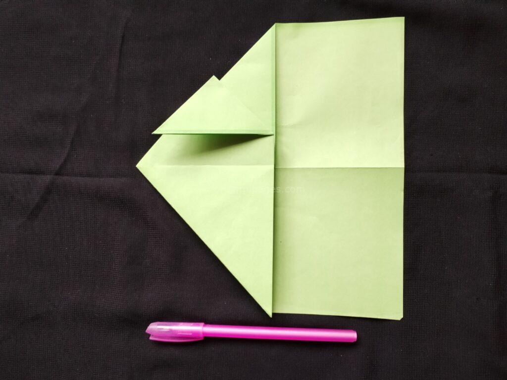 Star crusher paper airplane Step: 6a