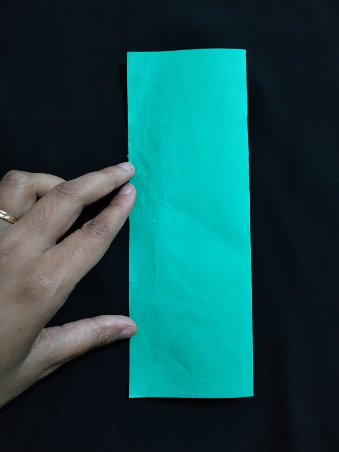 Infinity Arrow Paper Airplane - Easiest Guide To Follow