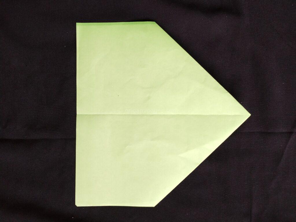 Star crusher paper airplane Step: 8a