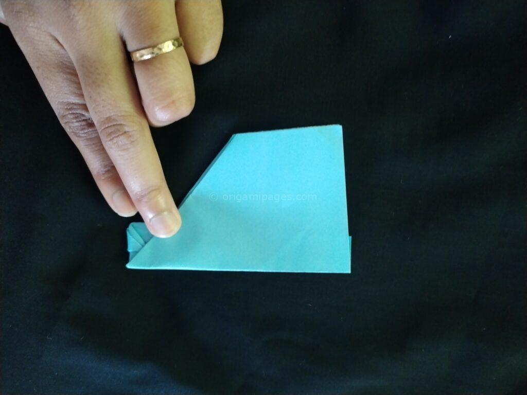 Professional paper airplane Step: 9b
