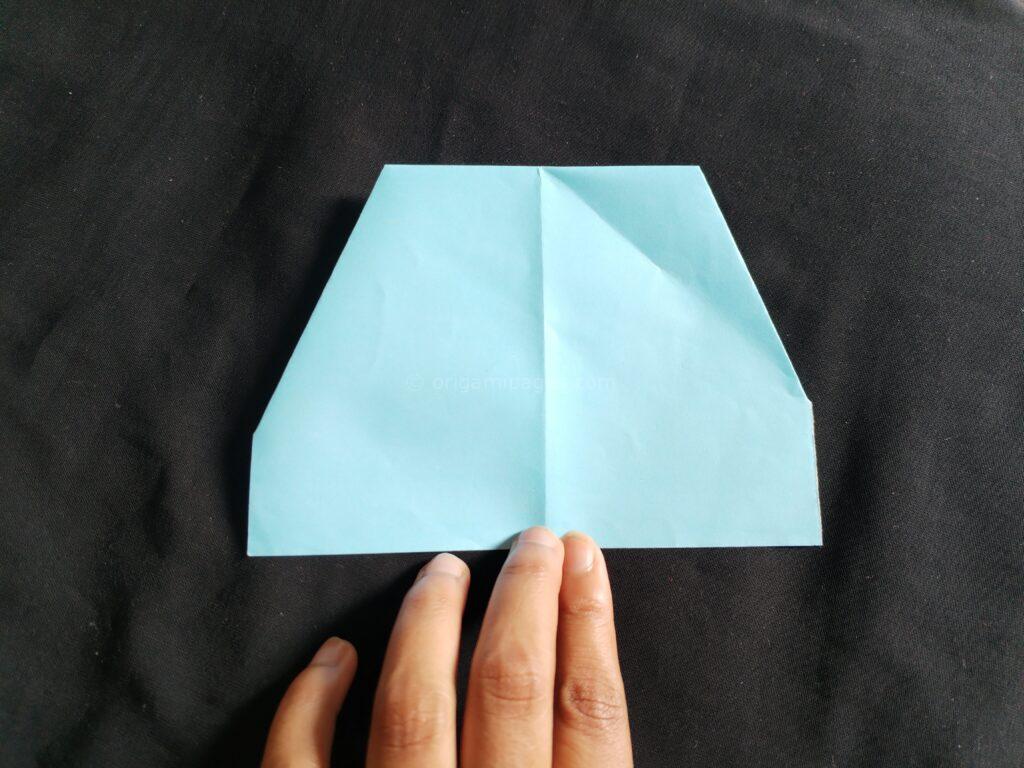 Uranus Arc III Paper Airplane Step: 5