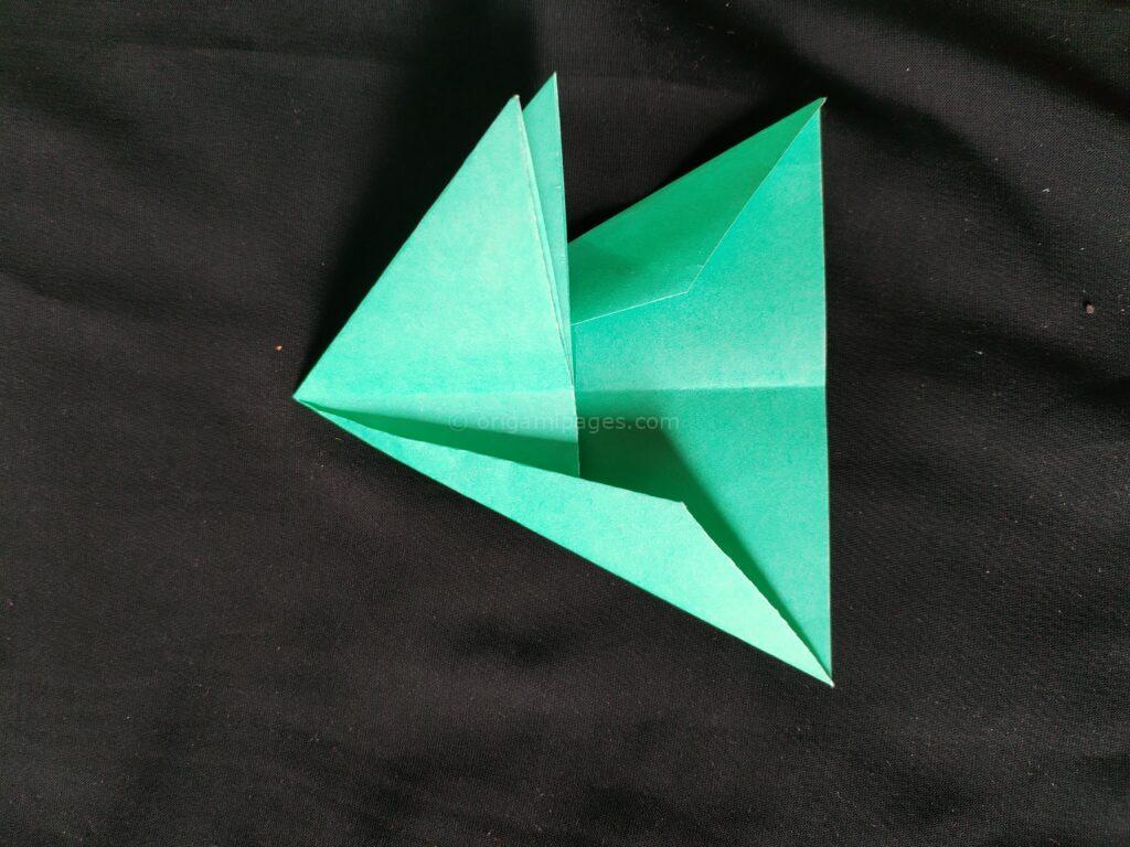 Flying Ninja Paper Airplane Step : 4d