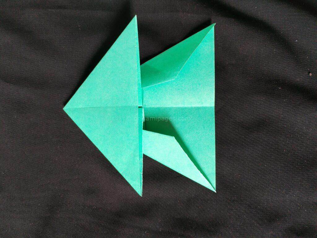 Flying Ninja Paper Airplane Step : 5a