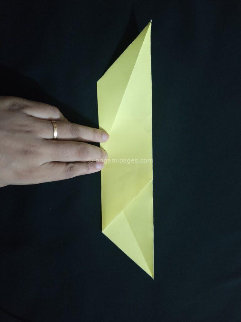 Origami Moon Step: 5a