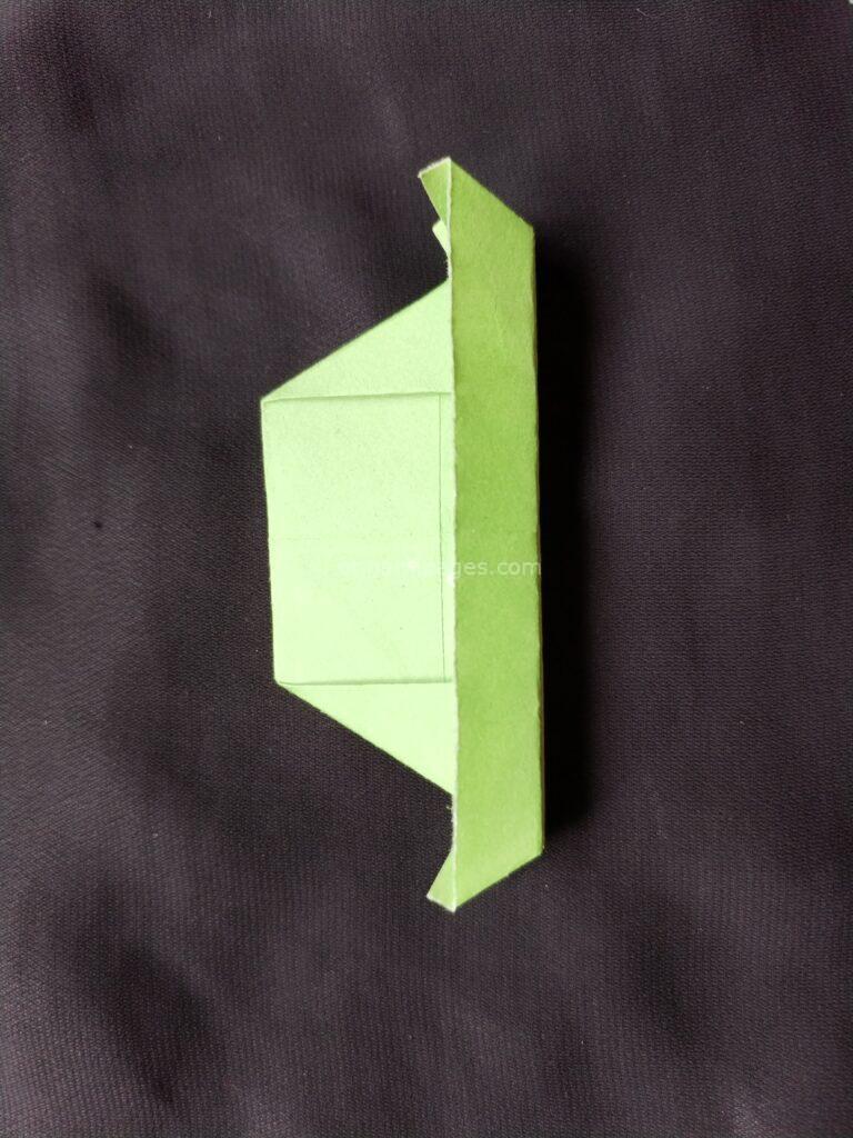 Origami Hat Step: 6b