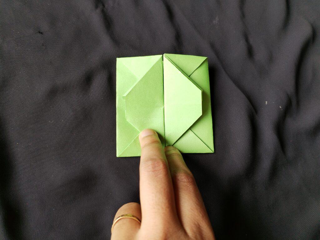 origami envelope box step: 8b