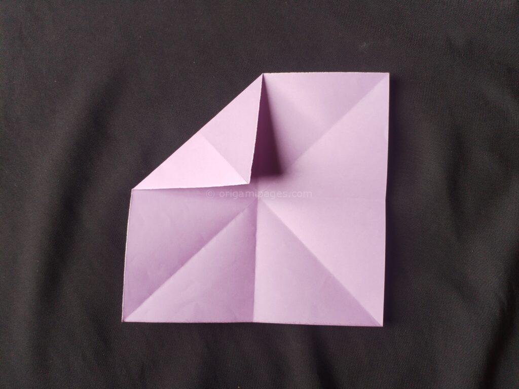 Origami school bag step: 4a