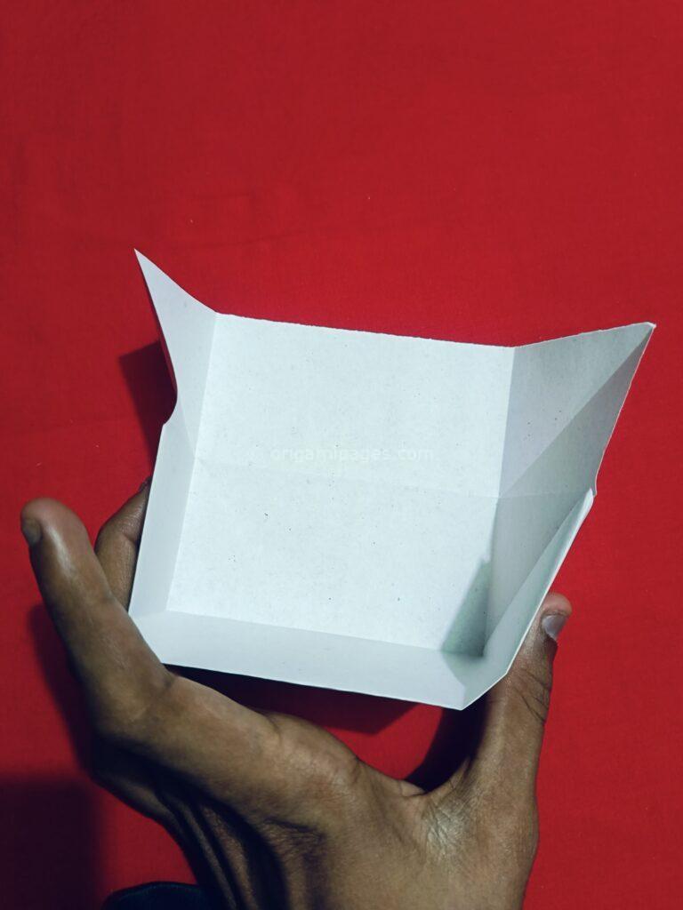 Origami Baggi Box Step 11b