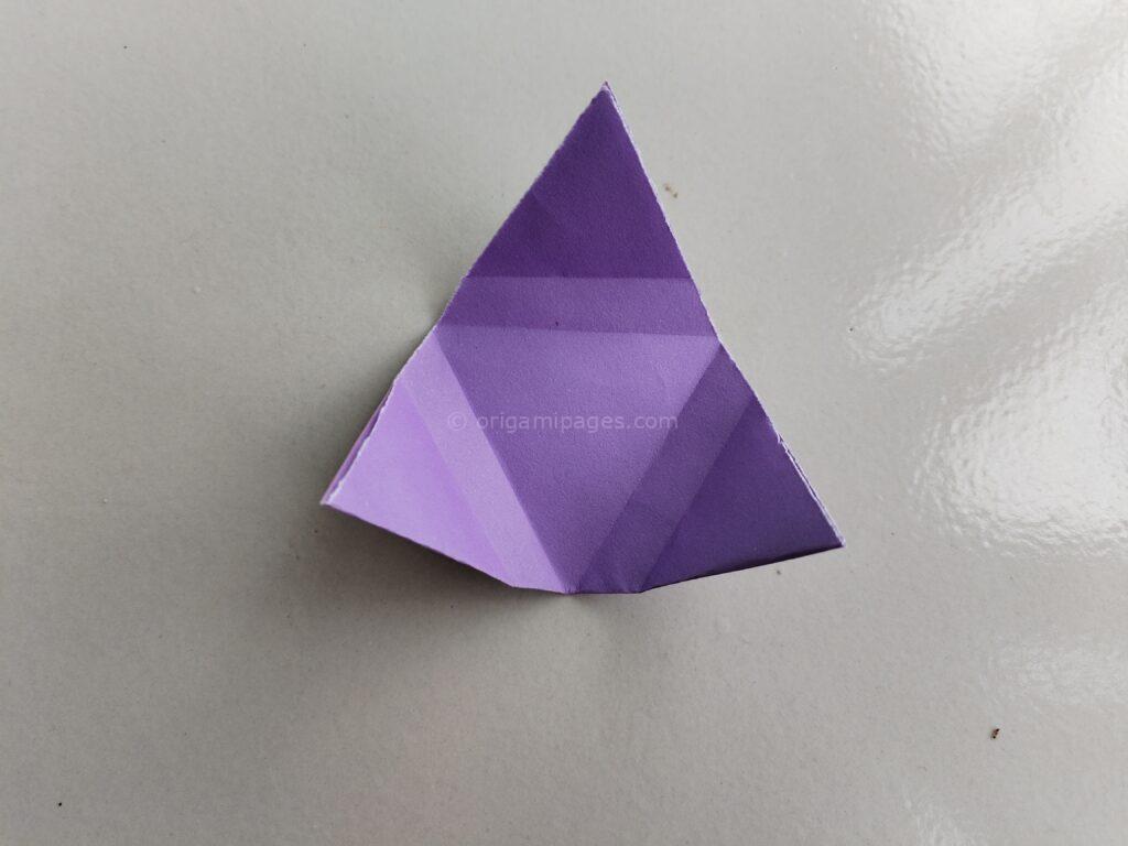Origami Triangle Box Step: 4
