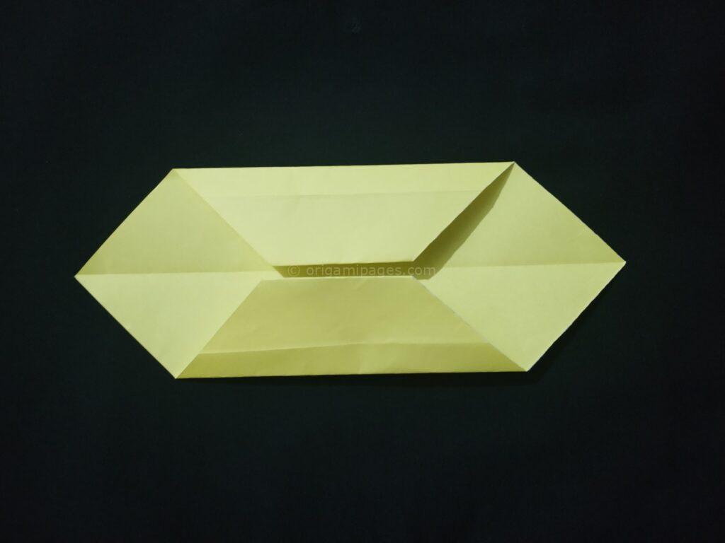 Origami Rectangle Box Step: 4b