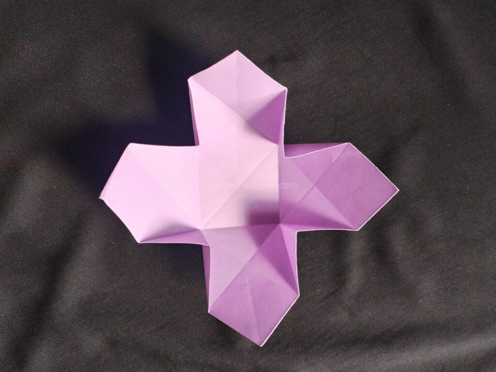 origami square box step: 5