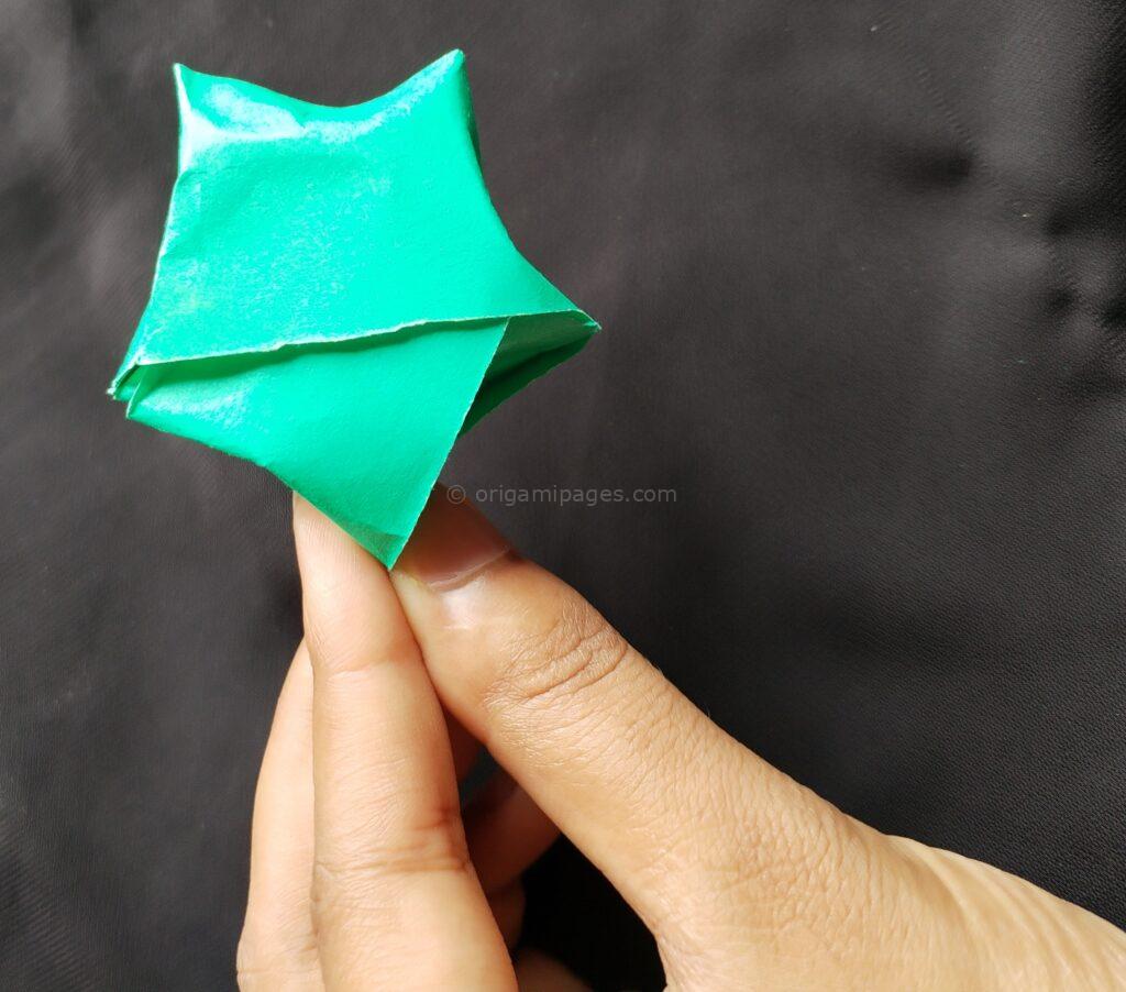 Origami Lucky Star Step: 6a
