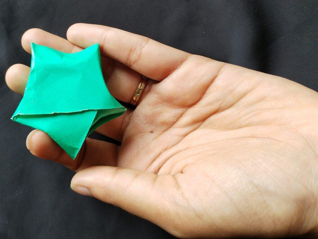 Origami Lucky Star Step: 6b