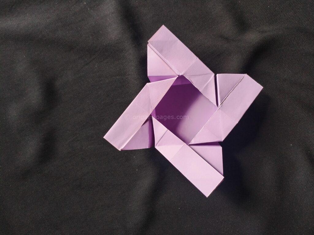 origami square box step: 7a