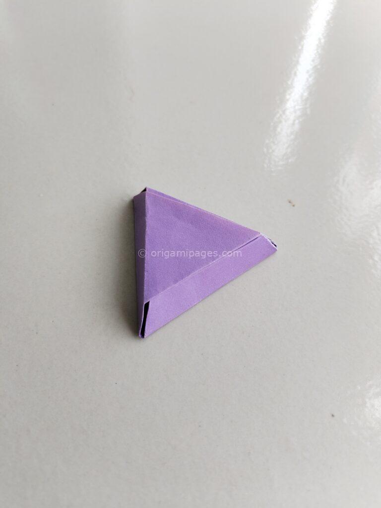 Origami Triangle Box Step: 7b