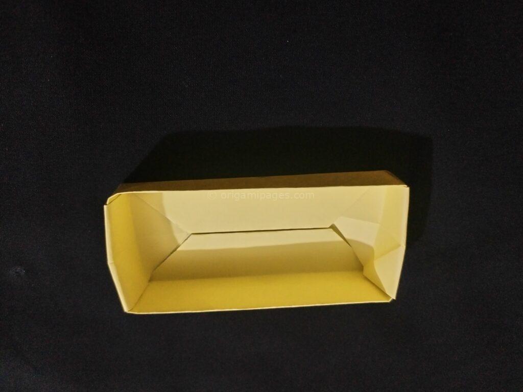 Origami Rectangle Box Step: 9a