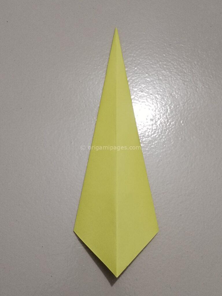 Origami pelican step: 4-a