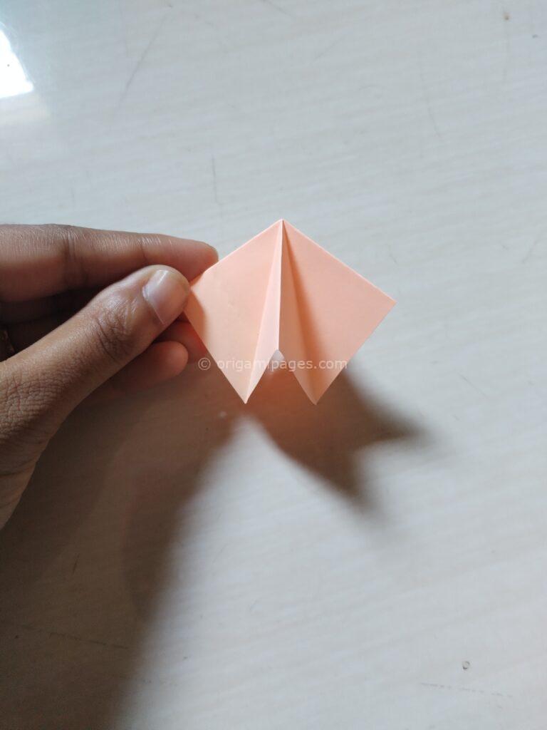 Sticky Note Origami Crane Step : 4-b