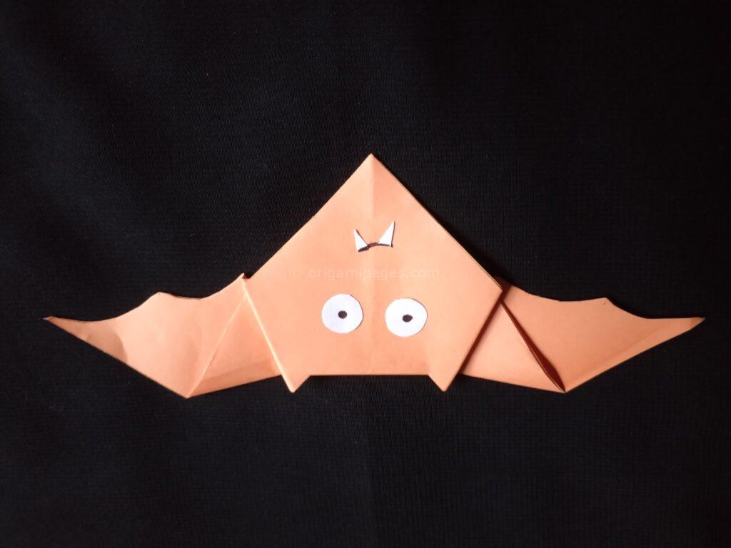 Origami Bat Step: 4-a