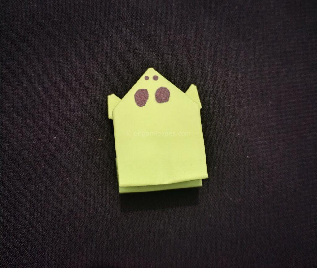 Sticky Note Origami Frog