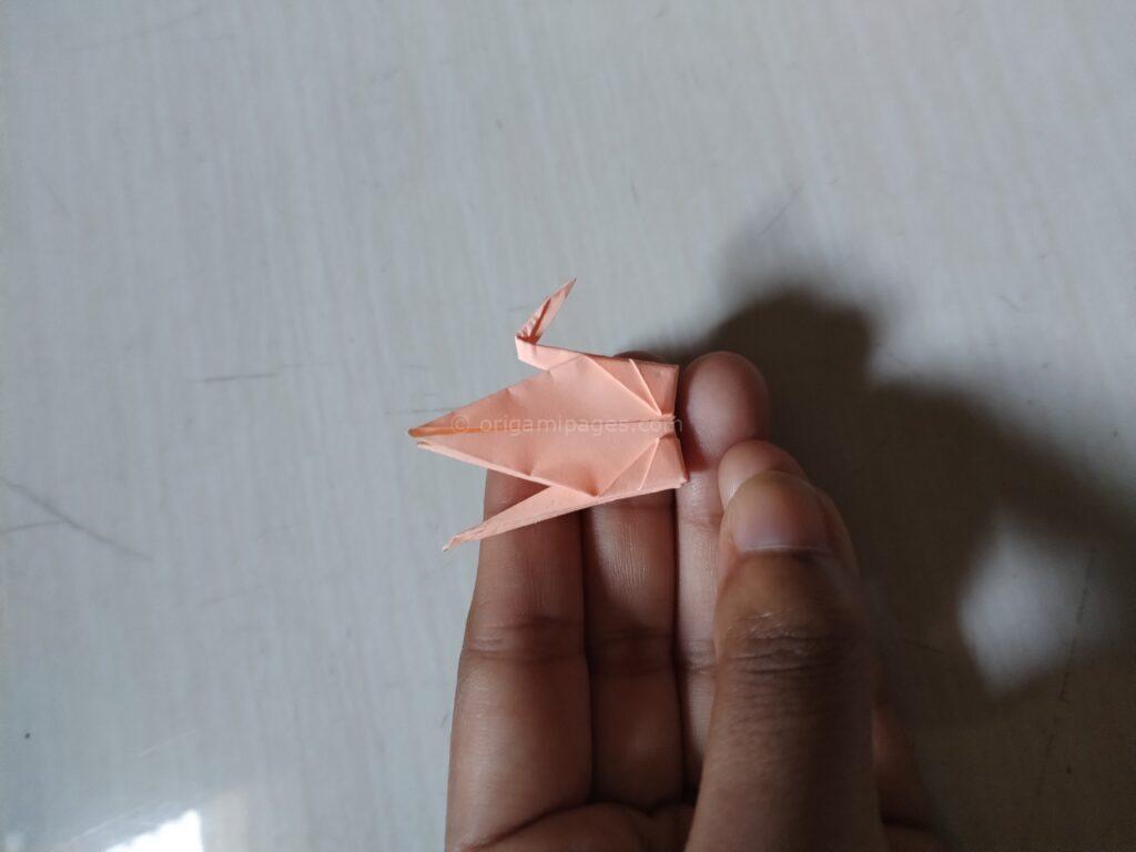 Sticky Note Origami Crane Step : 8-c